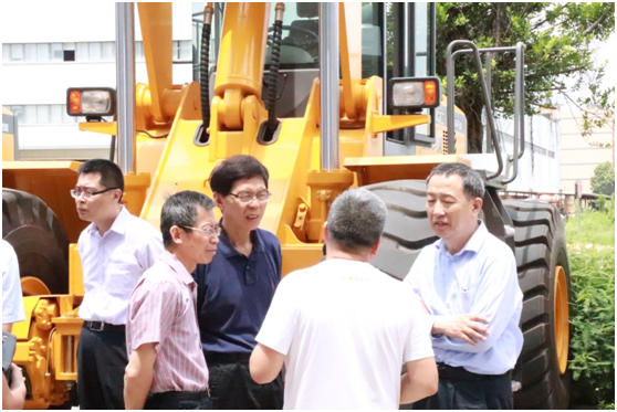 國家製造強國建設戰略谘詢委員會調研組蒞臨晉工機械調研