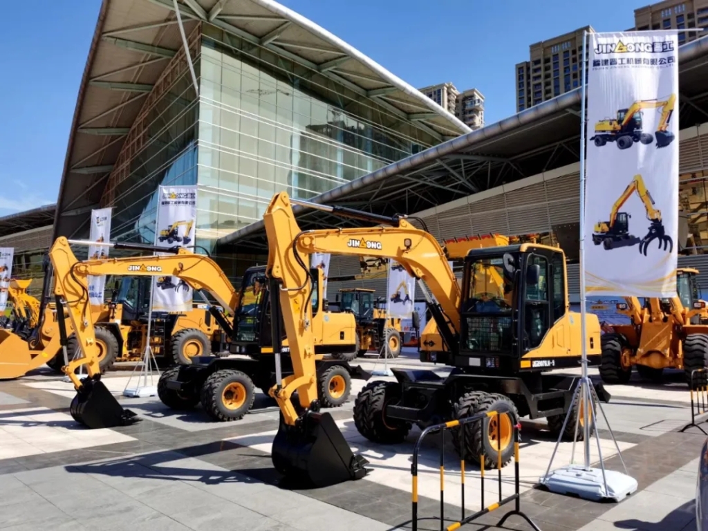 盡顯機遇，創享未來，晉工精彩亮相第二屆泉州工程機械展