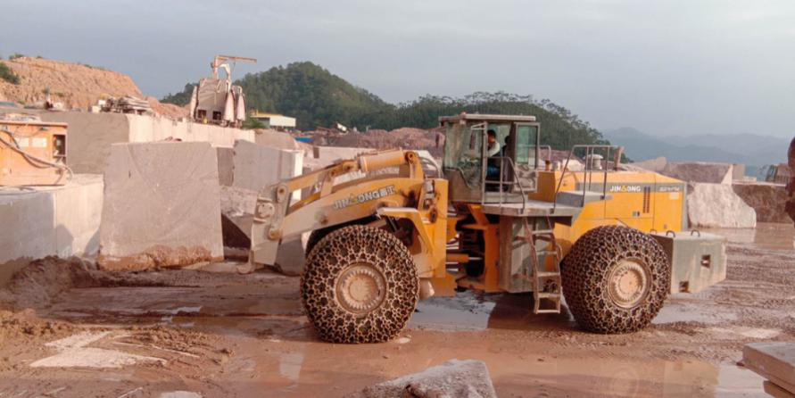 【晉擊者·用戶說】10年提了11台晉工叉裝機，還要再進5台，究竟是看中了什麼？